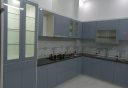 Tủ bếp gỗ acrylic chữ L màu xám đẹp cho nhà phố ở Thủ Đức AC-093